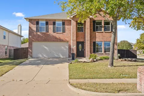 711 Pickwick Ln, Wylie, TX 75098