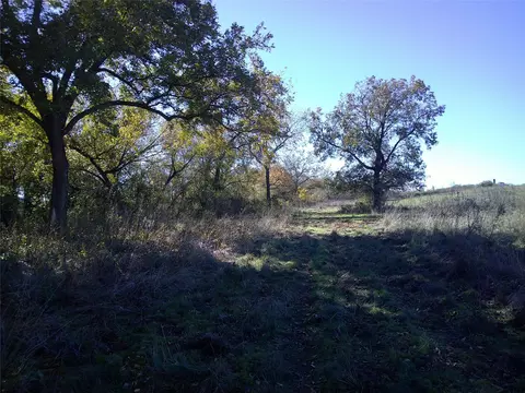 6 West Rc Road, Bowie, TX 76230