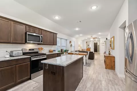 2710 Runnels Ct, Forney, TX 75126