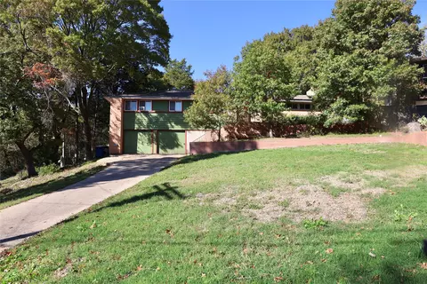 2821 Ava Ln, Dallas, TX 75227