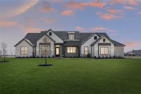 105 Meadow Ln, Gunter, TX 75058