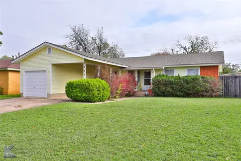 2241 Woodard St, Abilene, TX 79605