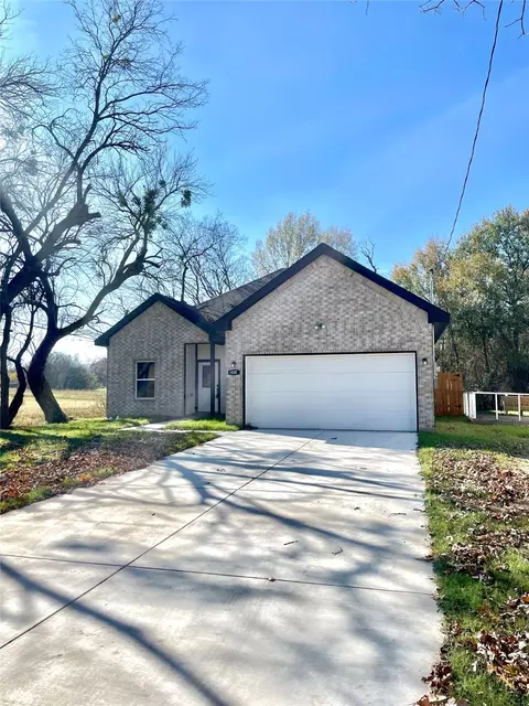 400 N Benton St, Corsicana, TX 75110