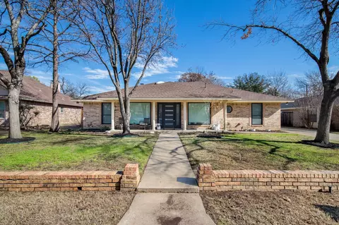 1832 N Lake Trl, Denton, TX 76201
