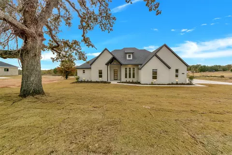 113 Dubois Rd, Poolville, TX 76487