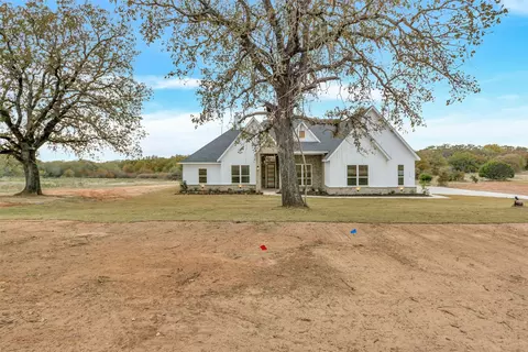 109 Dubois Rd, Poolville, TX 76487