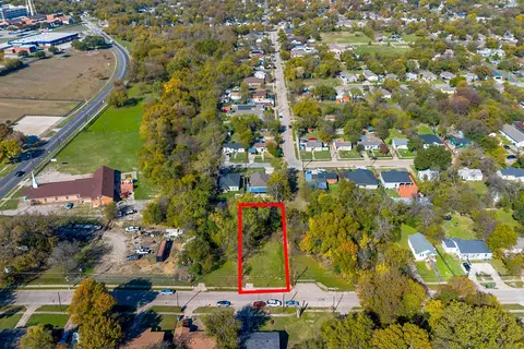 2433 52nd St, Dallas, TX 75216