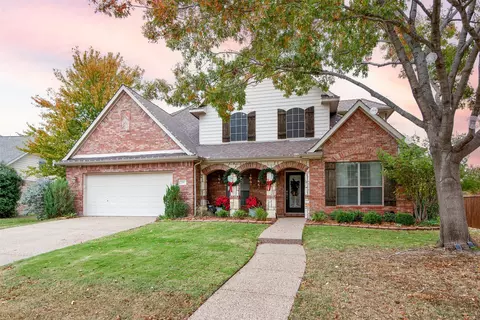 155 Courtney Bay Ln, Argyle, TX 76226