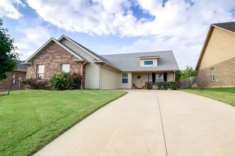 5003 Ute Ct, Krum, TX 76249