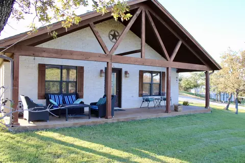 171 Cheyenne Dr, Nocona, TX 76255