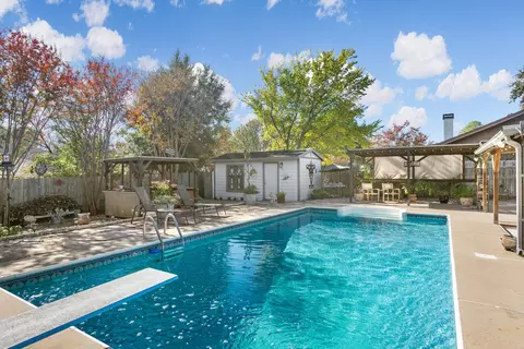 5710 Woodhollow Dr, Arlington, TX 76016