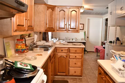 Kitchen - 705 Yale Dr, Lancaster, TX 75134 photo 2 of 3