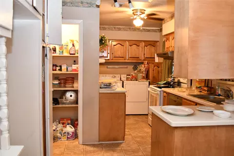 Kitchen - 705 Yale Dr, Lancaster, TX 75134 photo 1 of 3