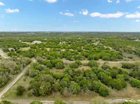 40046 Elmwood Dr, Whitney, TX 76692