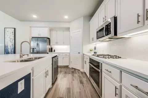712 8th St, Argyle, TX 76226 photo 17