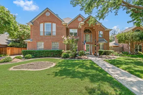 2820 Southshore Dr, Grapevine, TX 76051