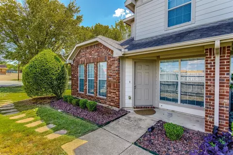 611 Oriole Blvd #102, Duncanville, TX 75116