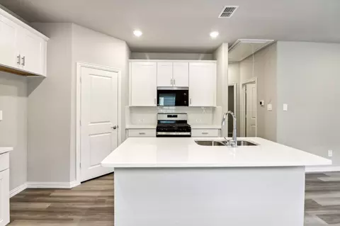 522 Ridgedale Dr, Princeton, TX 75071