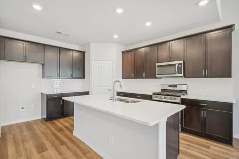 1001 Honeydew Ln, Mckinney, TX 75071