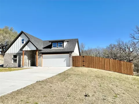 108 Monarch Ln, Poolville, TX 76487