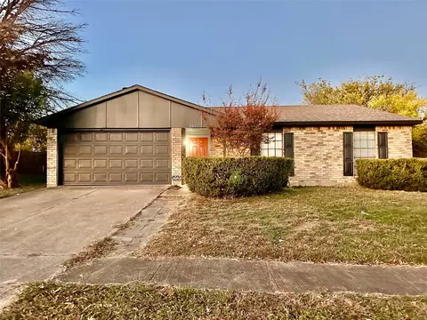 7163 Winterberry Dr, Dallas, TX 75249