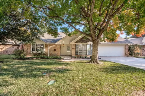 Undisclosed, Arlington, TX 76017