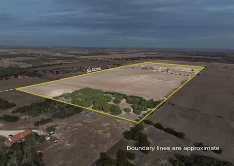 2827 County Road 409, Hamilton, TX 76531