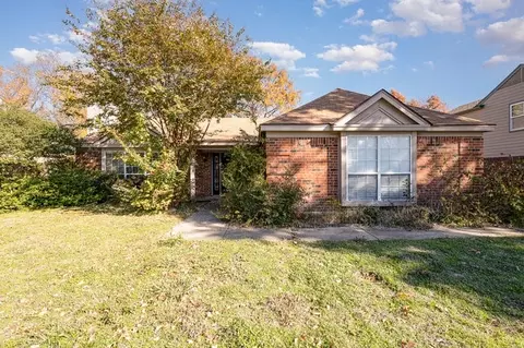 3805 18th St, Plano, TX 75074