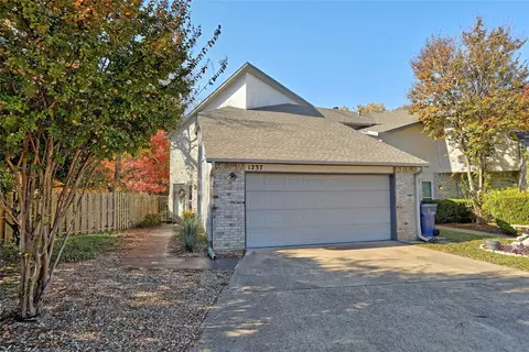 1237 Forest Cove Ln, Garland, TX 75040