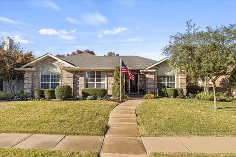 7309 Kingston Dr, Rowlett, TX 75089