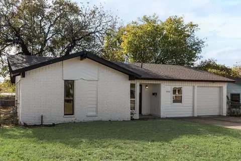 4500 E Kellis St, Fort Worth, TX 76119