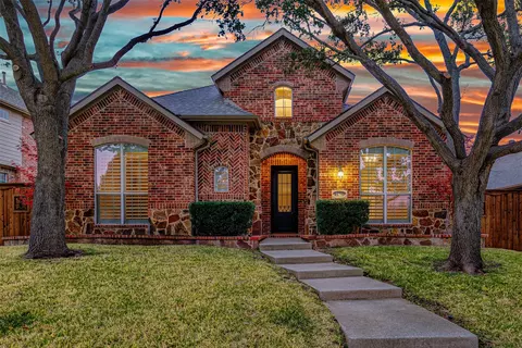 14798 Holly Leaf Dr, Frisco, TX 75035