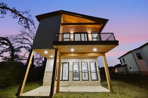 2811 Rodeo Dr, Quinlan, TX 75474