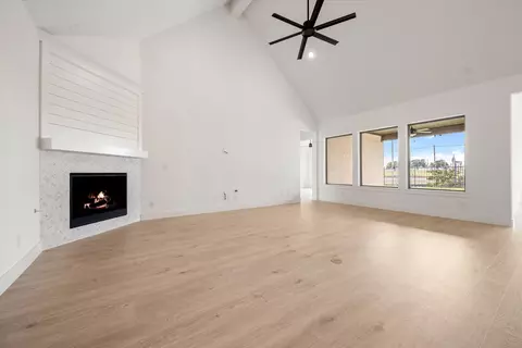 103 Highgate Ct, Boyd, TX 76023 photo 6