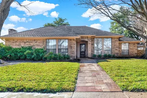 3804 Trilogy Dr, Plano, TX 75075