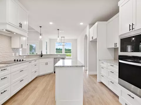 200 Eldorado Ct, Boyd, TX 76023 photo 9