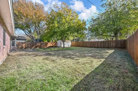 Exterior - 6232 Stardust Dr S, Watauga, TX 76148 photo 7 of 7