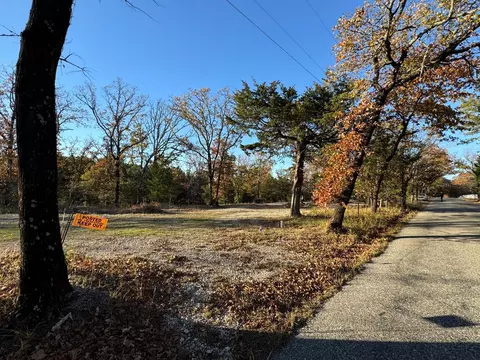 318 Richerson Rd, Denison, TX 75021