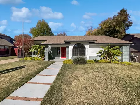 329 Allegheny Trail Ln, Garland, TX 75043