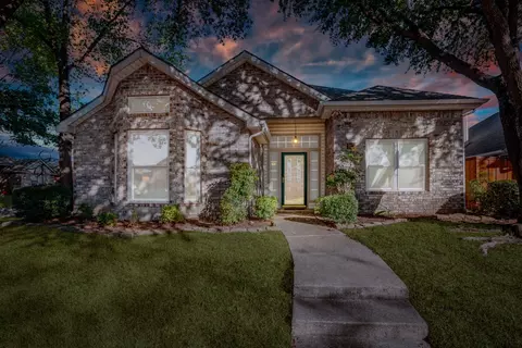 912 Marlin Dr, Mesquite, TX 75149