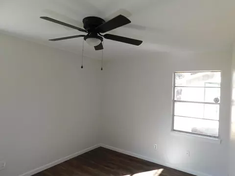 Bedroom - 1006 Janice Dr, Springhill, LA 71075 photo 3 of 5