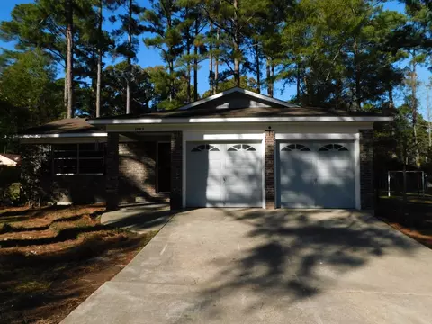 1006 Janice Dr, Springhill, LA 71075