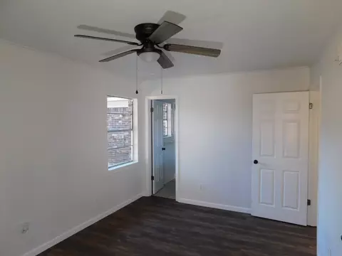 Bedroom - 1006 Janice Dr, Springhill, LA 71075 photo 5 of 5