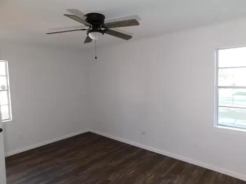 Bedroom - 1006 Janice Dr, Springhill, LA 71075 photo 4 of 5