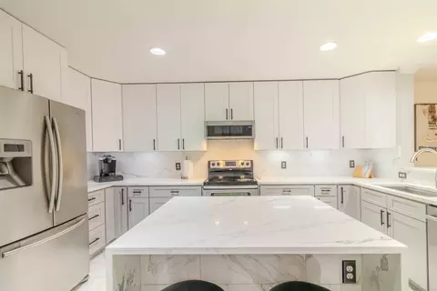 825 Newberry Trl, Fort Worth, TX 76120