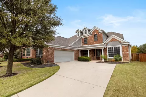 8716 Wyatt Cir, Lantana, TX 76226