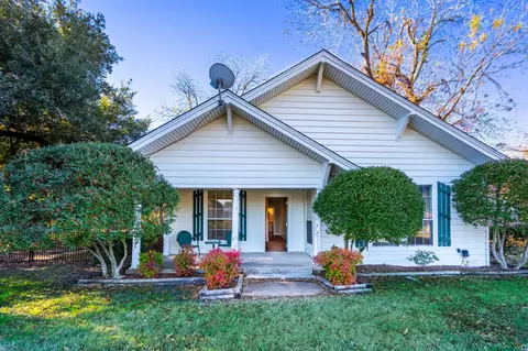 2441 N Fm 740, Heath, TX 75032