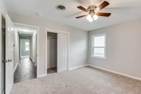 Bedroom - 809 Phillips St, Cleburne, TX 76033 photo 4 of 8