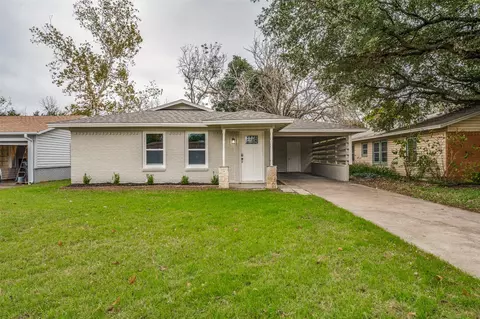809 Phillips St, Cleburne, TX 76033