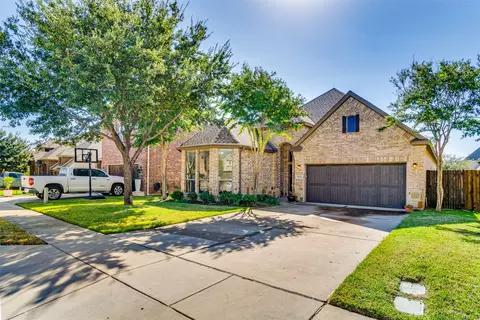 9352 Shoveler Trl, Fort Worth, TX 76118